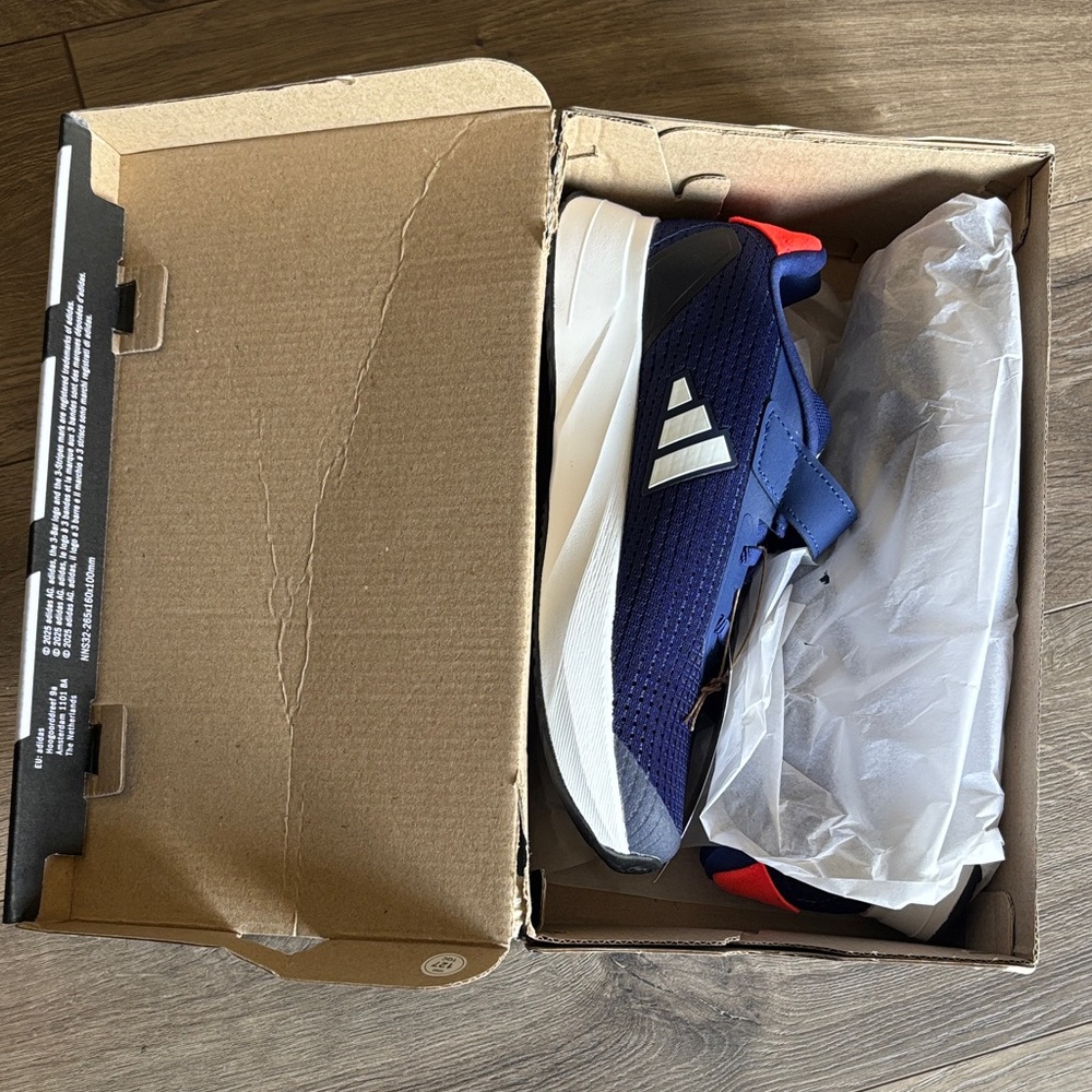 Adidas Navy and White Kids Size 3 - Durango
